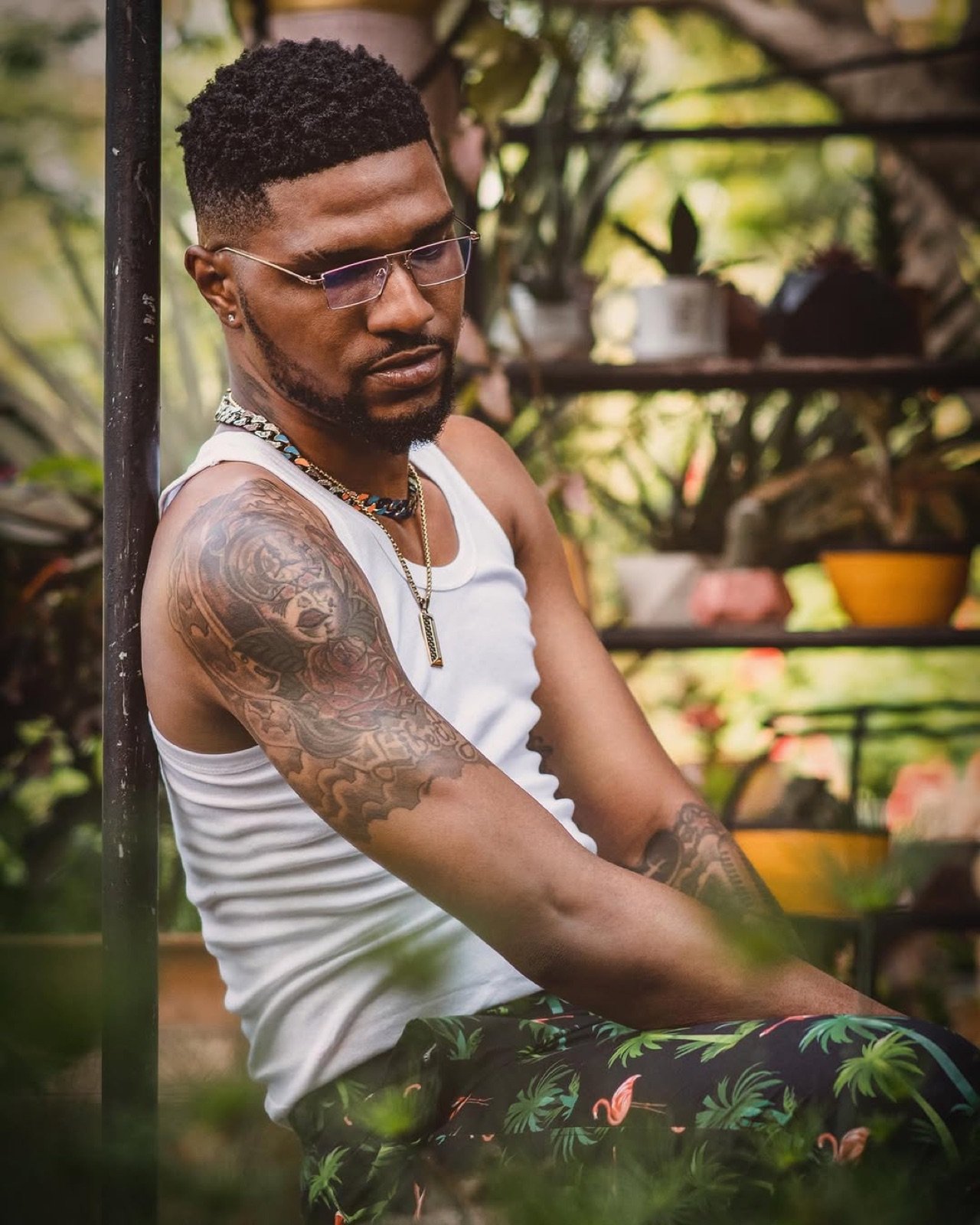 Brook-Lyfe artist portrait in a tropical setting