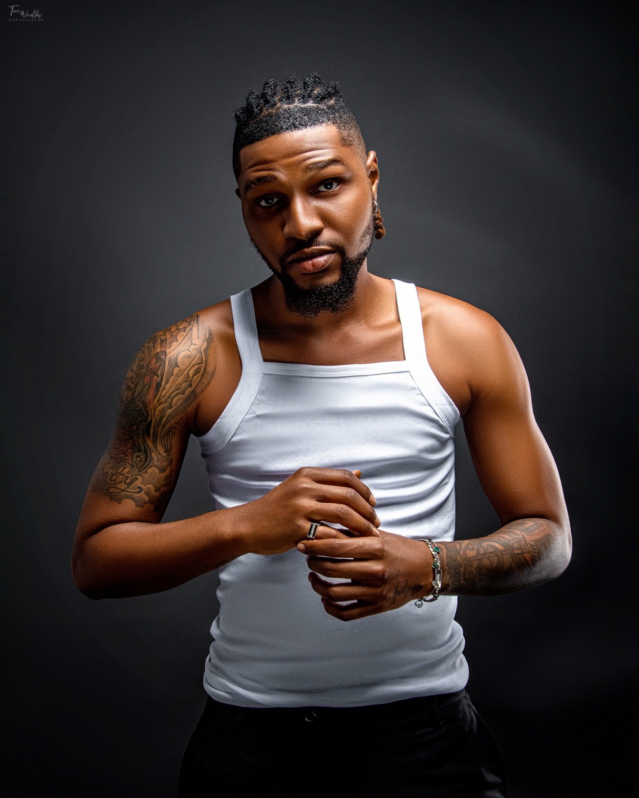 Studio portrait of the Brook-Lyfe artist